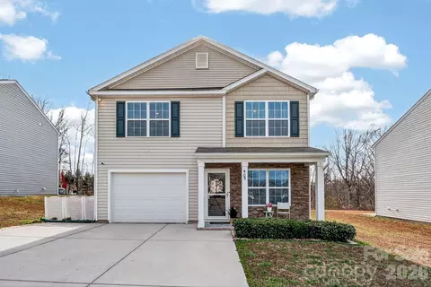 405 Bennington Dr, Stanley, NC 28164