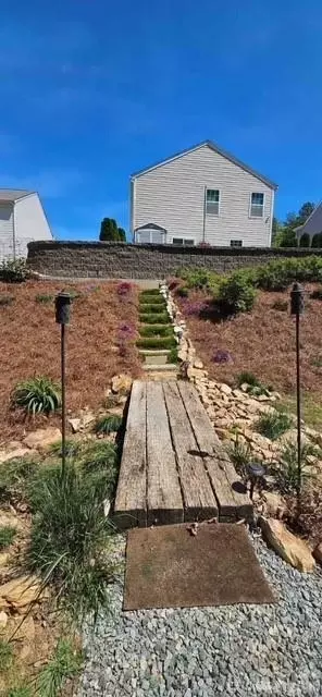 Exterior - 405 Bennington Dr, Stanley, NC 28164 photo 7 of 7