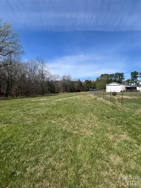 1021 Ebenezer Rd, Kannapolis, NC 28083 photo 5