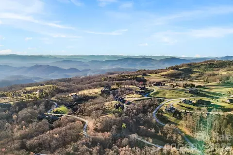 Thunder Mountain Road, Hendersonville, NC 28792