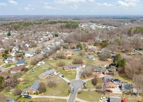 View/Area - 4527 Marshall Ct, Monroe, NC 28110 photo 8 of 10