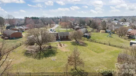 View/Area - 4527 Marshall Ct, Monroe, NC 28110 photo 2 of 10