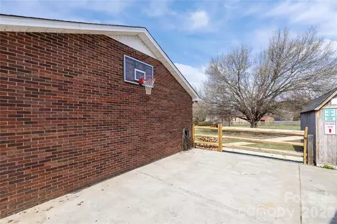 Exterior - 4527 Marshall Ct, Monroe, NC 28110 photo 4 of 4