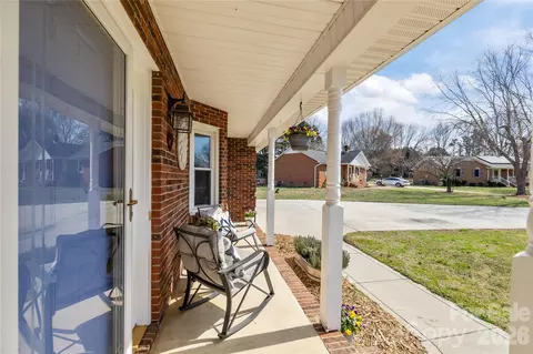 Exterior - 4527 Marshall Ct, Monroe, NC 28110 photo 3 of 4