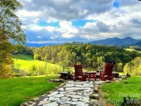 Exterior - 461 Ferguson Cove Loop, Clyde, NC 28721 photo 10 of 11