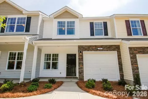 10383 Bunclody Dr, Charlotte, NC 28213