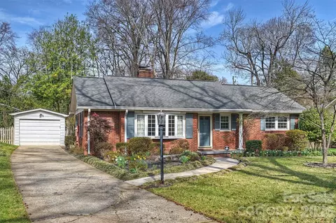 3100 Sunset Dr, Charlotte, NC 28209