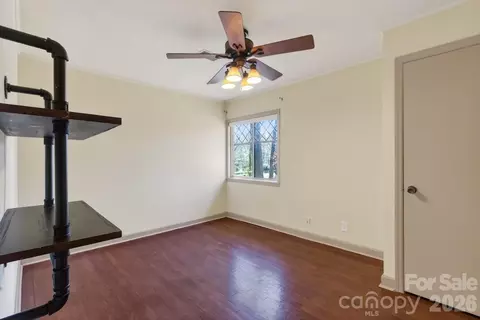 Bedroom - 95 Whitney Ave, Tryon, NC 28782 photo 3 of 4