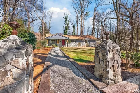 Exterior - 95 Whitney Ave, Tryon, NC 28782 photo 2 of 5
