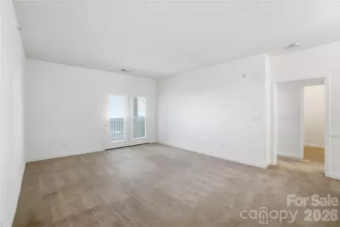 Living - 16742 Amberside E Rd E, Cornelius, NC 28031 photo 5 of 5