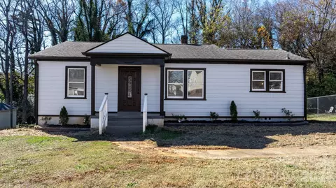 204 22nd Ne Ave NE, Hickory, NC 28601