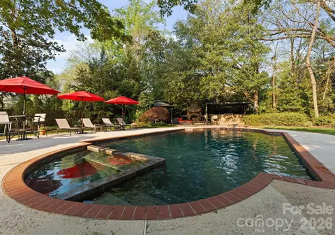 4501 Oglukian Rd, Charlotte, NC 28226