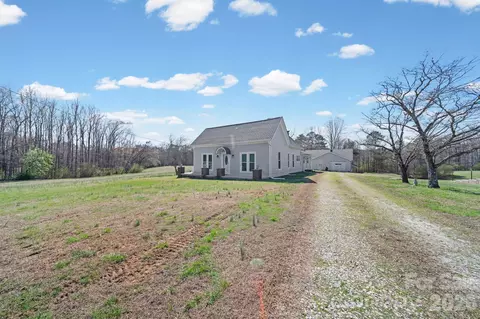 1833 Mountain Creek Rd, Albemarle, NC 28001