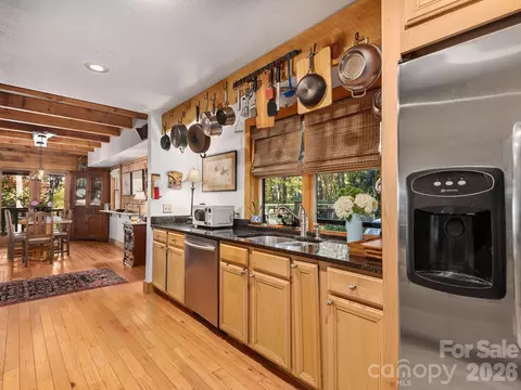 Kitchen - Carriage Drive, Fairview, NC 28730 photo 3 of 3