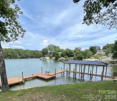 7176 Lynbrook Creek Rd, Denver, NC 28037