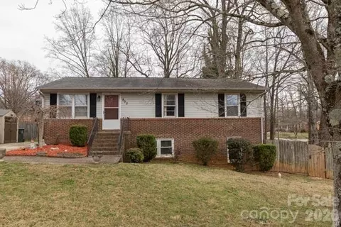 903 Southwood Dr, Kings Mountain, NC 28086