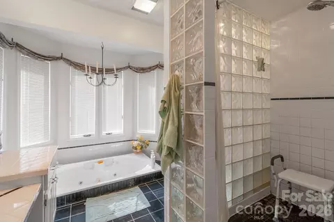 Bath - 1643 Old Pardue Rd, Lancaster, SC 29720 photo 4 of 8