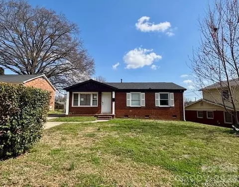 1410 Waddell St, Charlotte, NC 28216