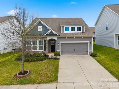 9120 Vecchio Dr, Fort Mill, SC 29707