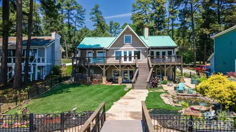 20919 Island Forest Dr, Cornelius, NC 28031