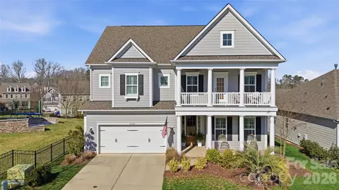 12516 Es Draper Dr, Huntersville, NC 28078