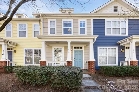 444 Hurston Cir, Charlotte, NC 28208
