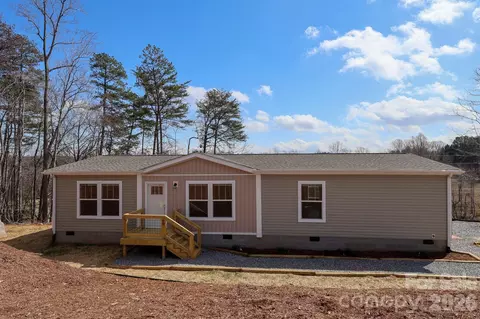 90 S Cascades Dr, Nebo, NC 28761