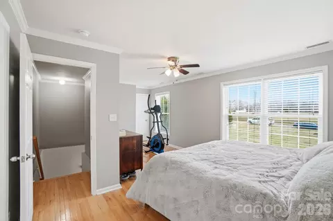 Bedroom - 9665 Autumn Cir, Davidson, NC 28036 photo 3 of 4