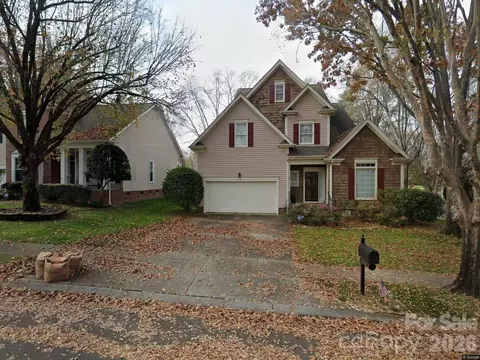 2424 Mirow Pl, Charlotte, NC 28270