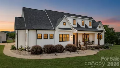 5780 W Hwy 10 Hwy, Hickory, NC 28602