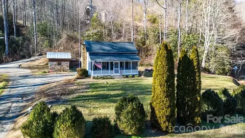 10 Chigger Ridge Rd, Sylva, NC 28779 photo 3