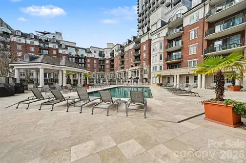 300 W 5th 336 St #336, Charlotte, NC 28202