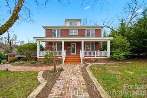 209 Abernathy Nw St NW, Lenoir, NC 28645