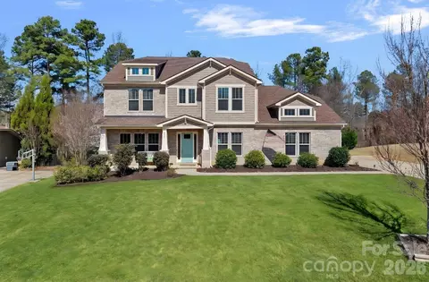 116 Abbeville Ln, Mooresville, NC 28117