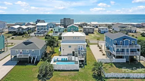 1018 W Dolphin W Dr W, Oak Island, NC 28465