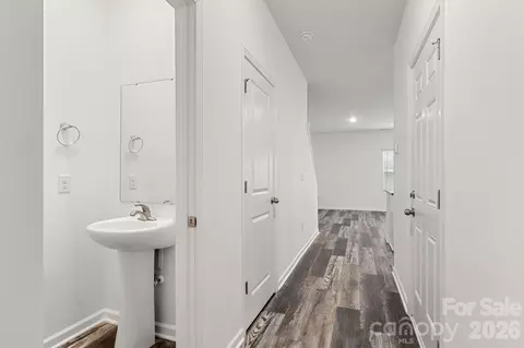 Entry Way - 112 Angle St, Cherryville, NC 28021 photo 3 of 9
