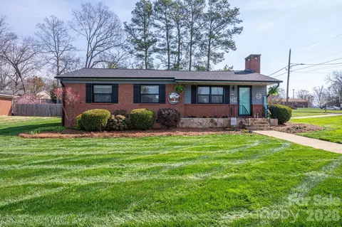 627 Tina Dr, Shelby, NC 28152