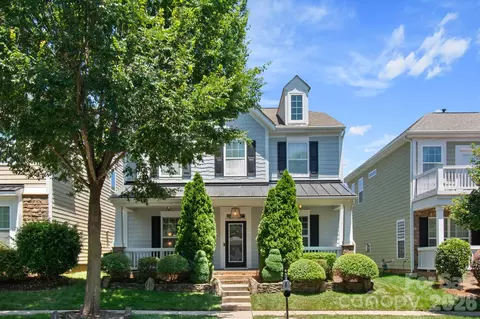 10421 Royal Winchester Dr, Charlotte, NC 28277