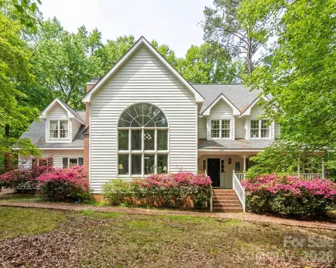 719 Victorian Ln, Monroe, NC 28112