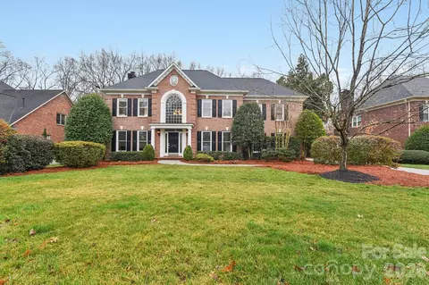 13003 Darby Chase Dr, Charlotte, NC 28277