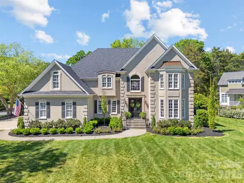 11132 Colonial Country Ln, Charlotte, NC 28277