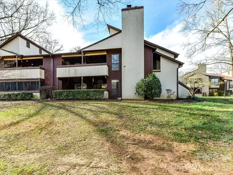 7304 Winery Ln, Charlotte, NC 28227
