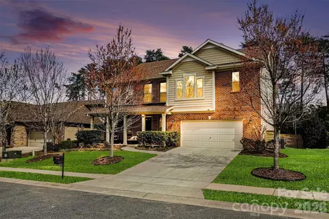 1331 Cilantro Ct, Tega Cay, SC 29708