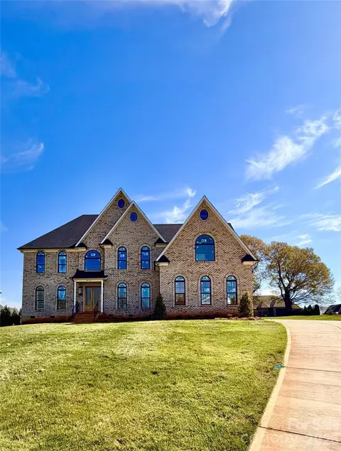 8110 Rolling Fields 48 Rd #48, Charlotte, NC 28227