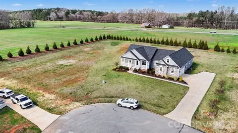 1005 Coppergate Dr, Salisbury, NC 28147