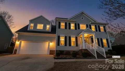 19700 Coachmans Trce, Cornelius, NC 28031