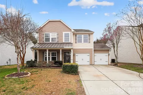 15531 Lakepoint Forest Dr, Charlotte, NC 28278