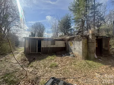 124 Candler Knob Rd, Asheville, NC 28806