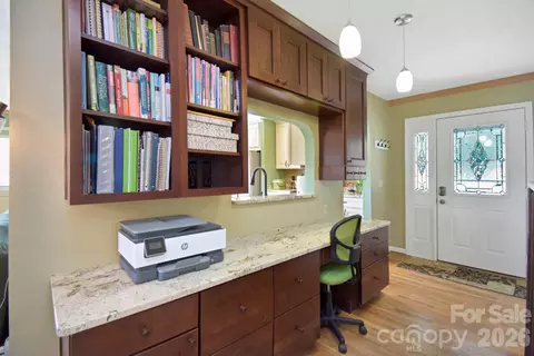 308 Lakeview Dr, Deep Gap, NC 28618 photo 32