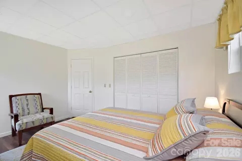 308 Lakeview Dr, Deep Gap, NC 28618 photo 13